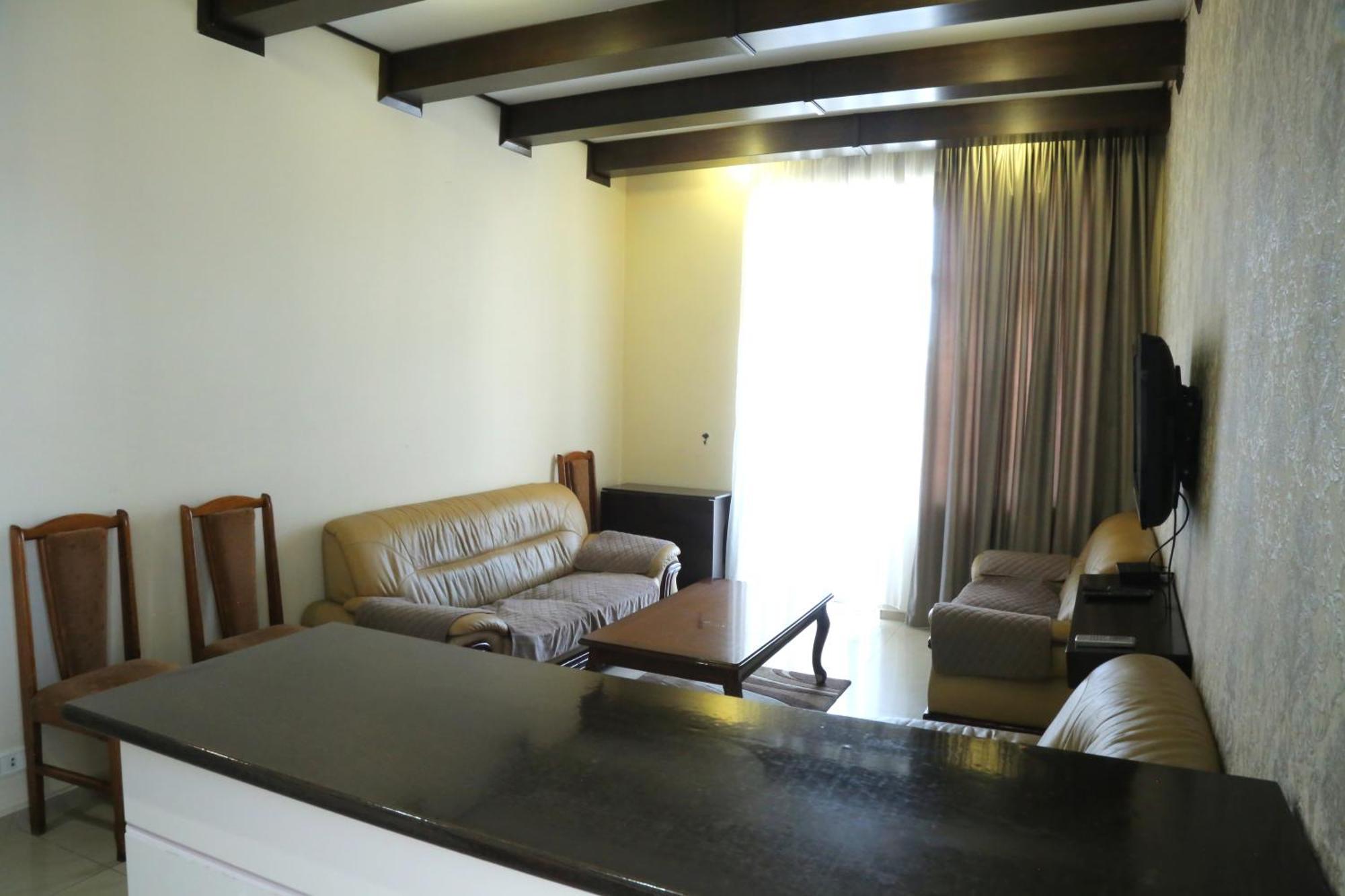 Rent Inn Yerevan On Sakharov Square Extérieur photo