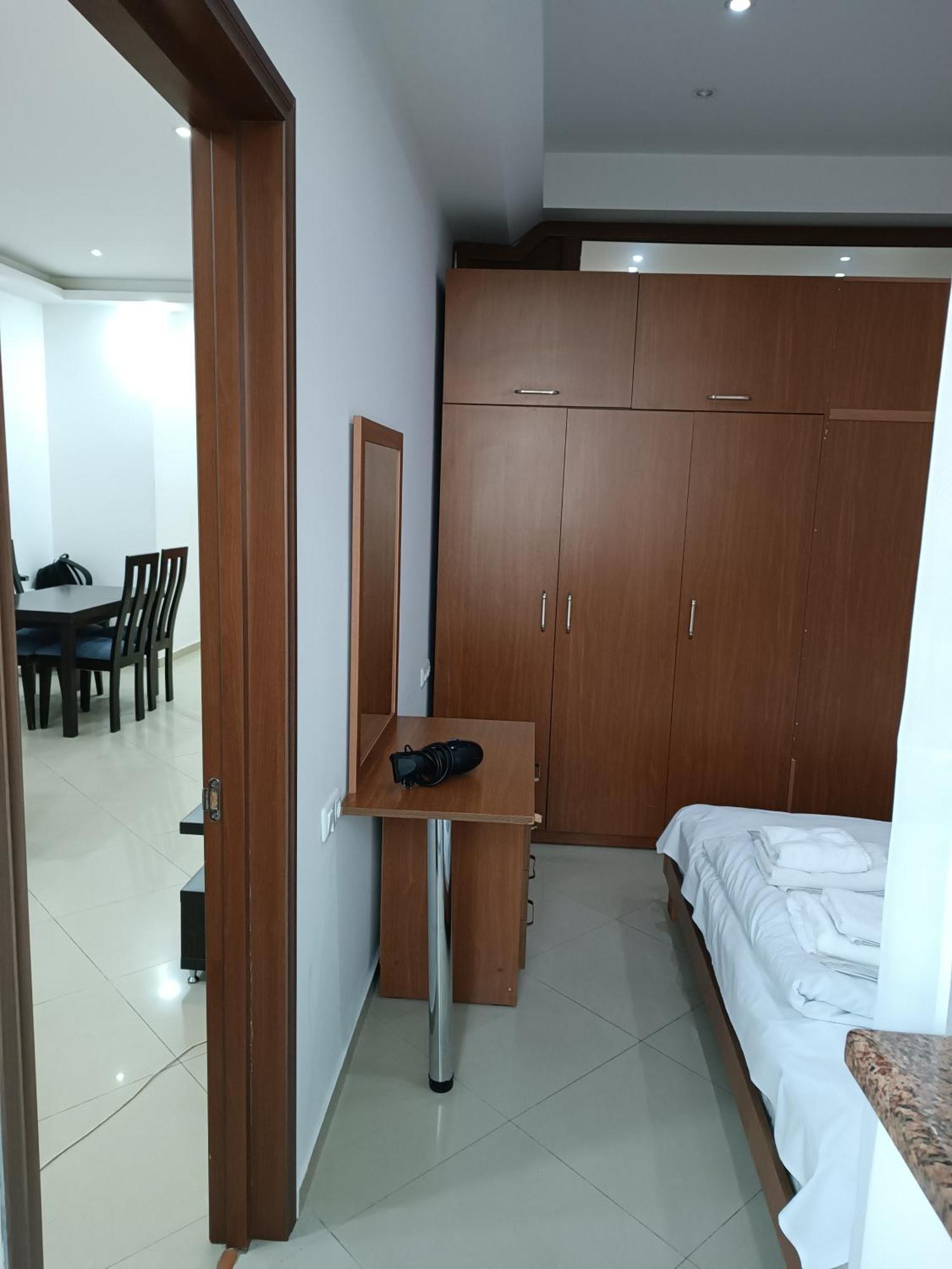 Rent Inn Yerevan On Sakharov Square Extérieur photo